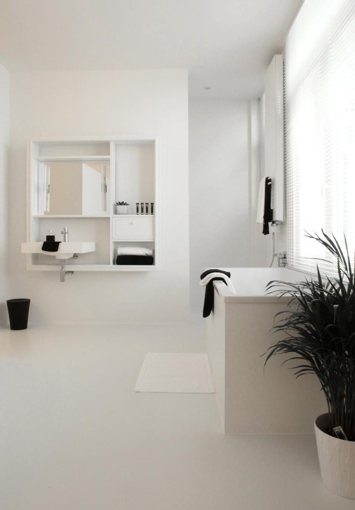 Maison Nationale City Flats & Suites Antwerpen Kamer foto Bathroom
