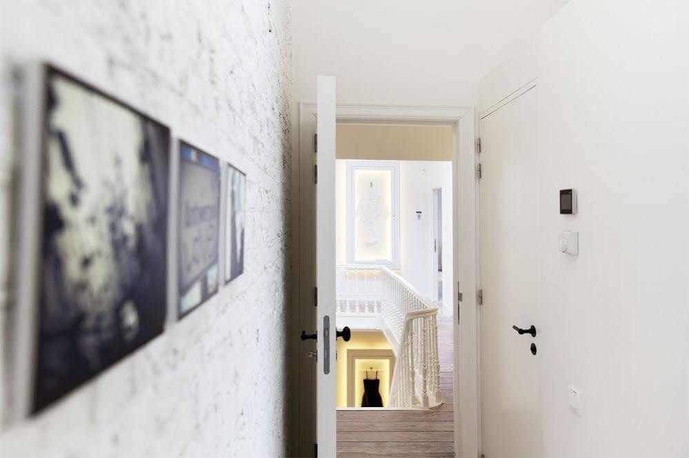 Maison Nationale City Flats & Suites Antwerpen Buitenkant foto Interior of the house